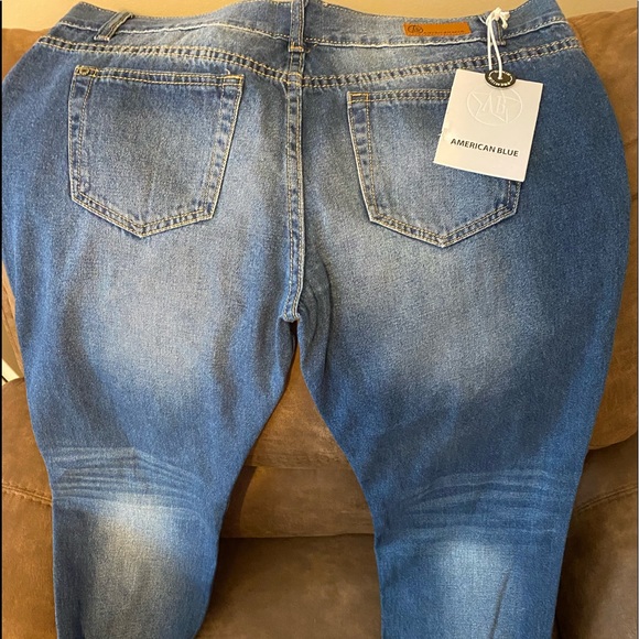 American Blue Jeans - Picture 4 of 4